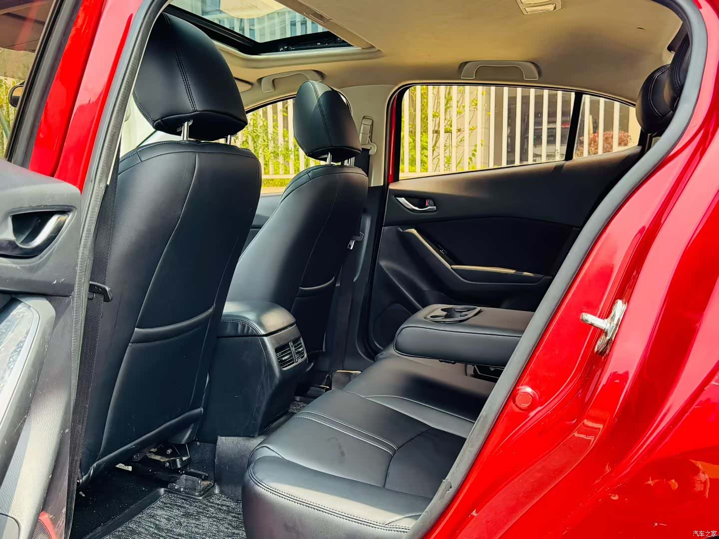 Mazda Mazda3, 2017 6