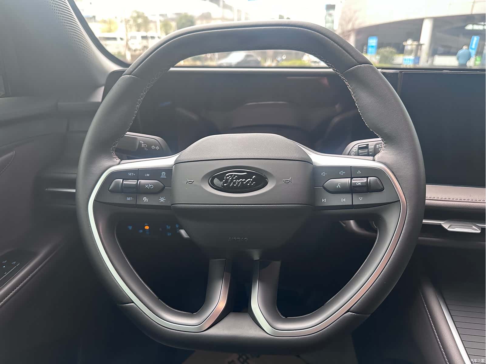 Ford Edge L, 2025 21