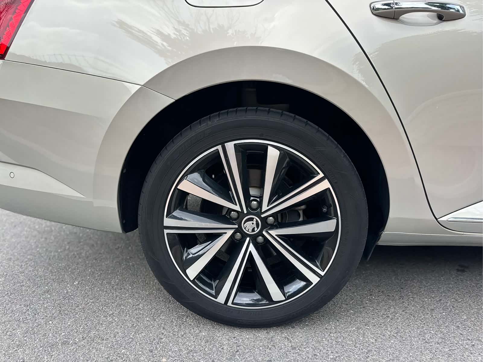 Skoda Superb, 2023 16