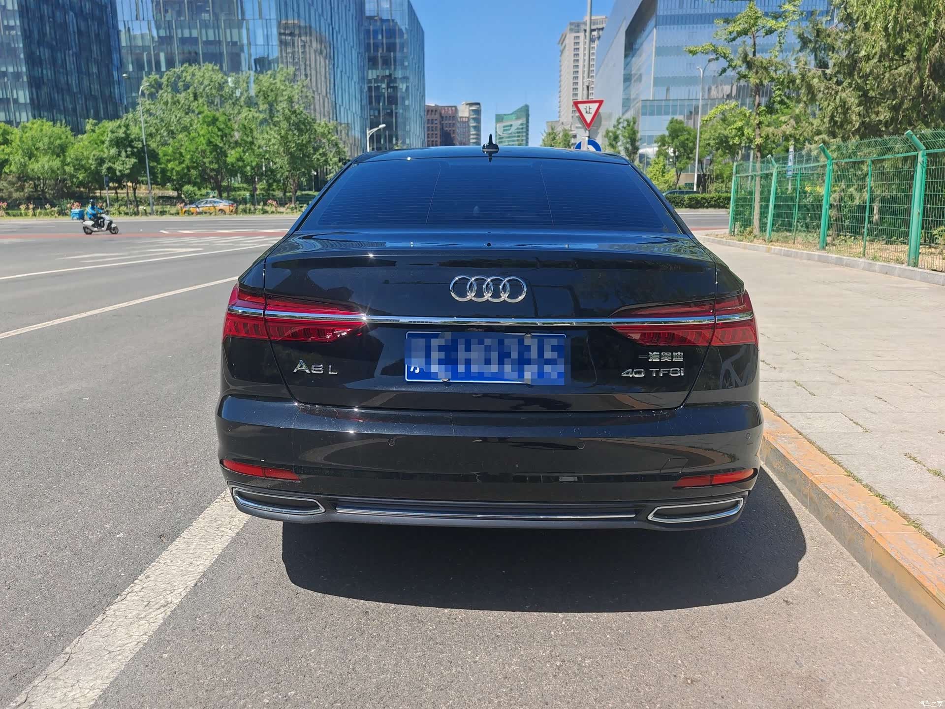 Audi A6L, 2021 все фото