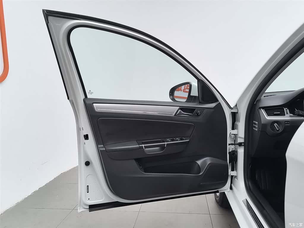 Volkswagen Bora, 2015 8