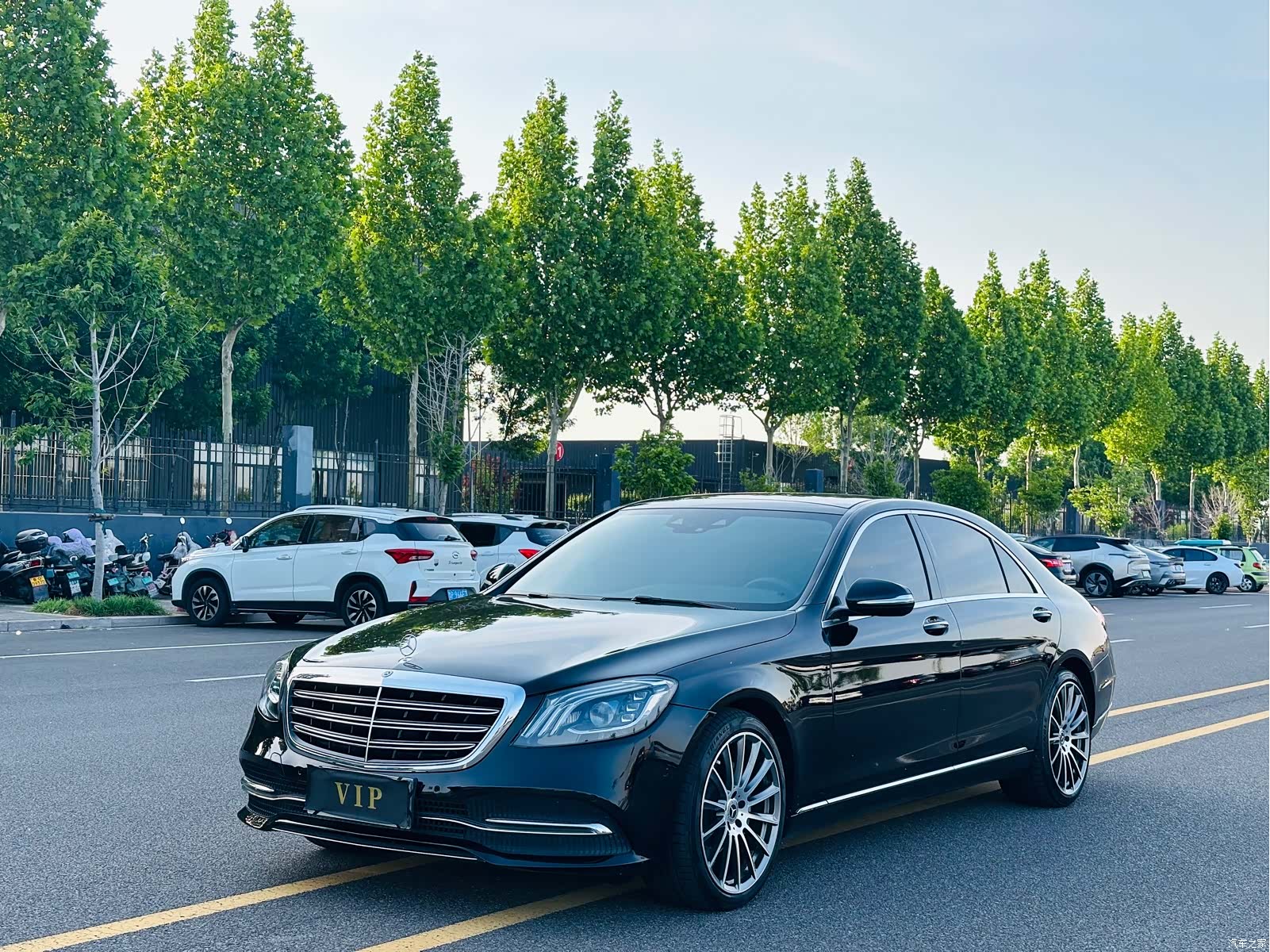 Mercedes-Benz S-Class, 2018 1