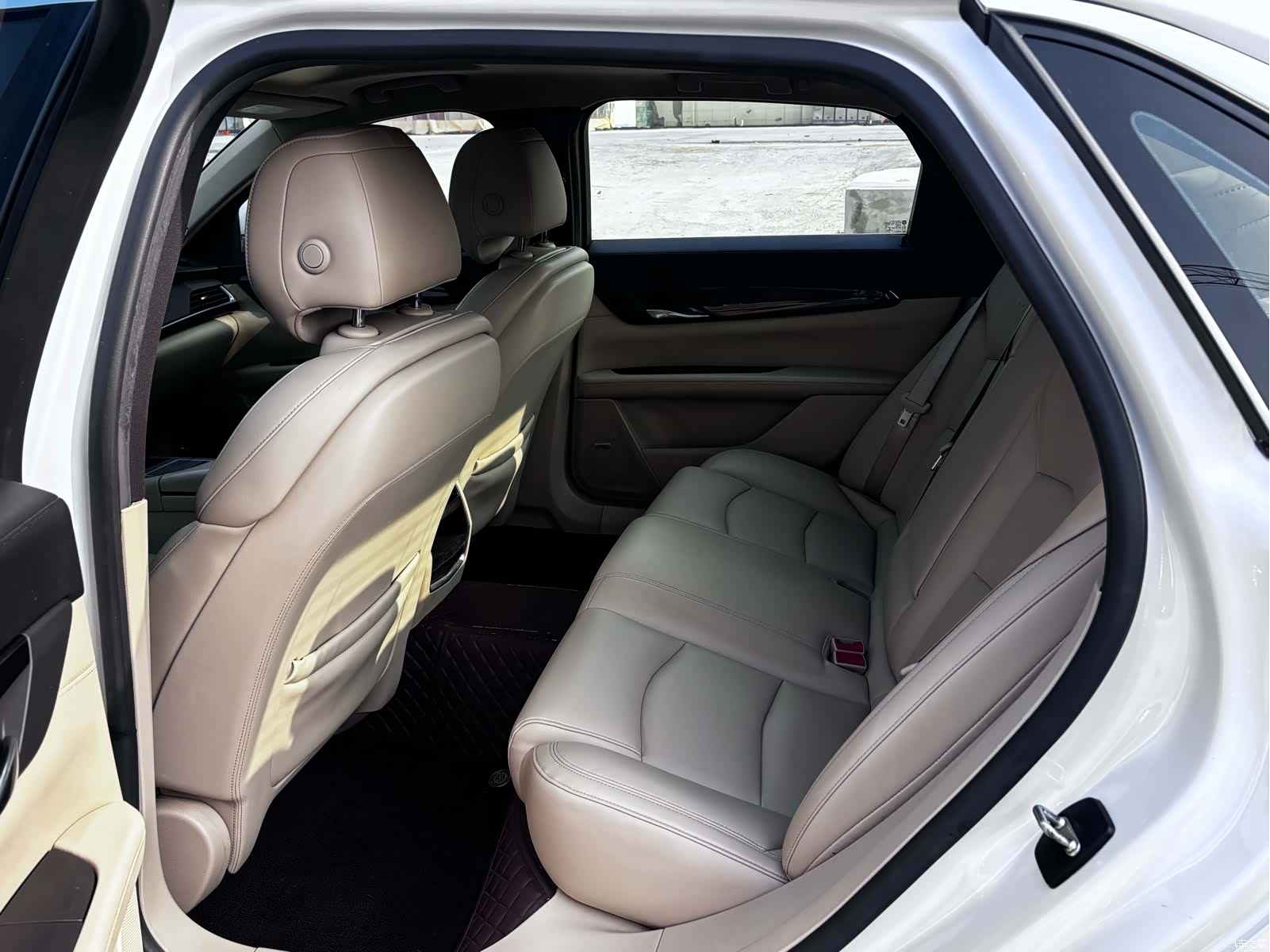 Cadillac CT6, 2018 все фото