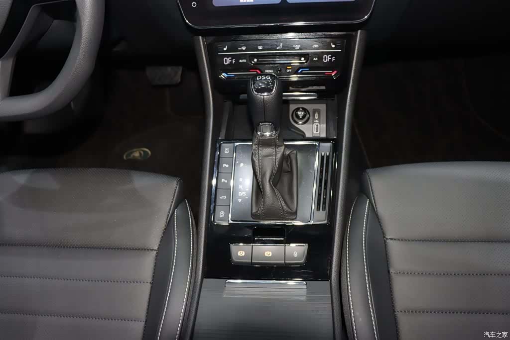 Skoda Superb, 2024 15