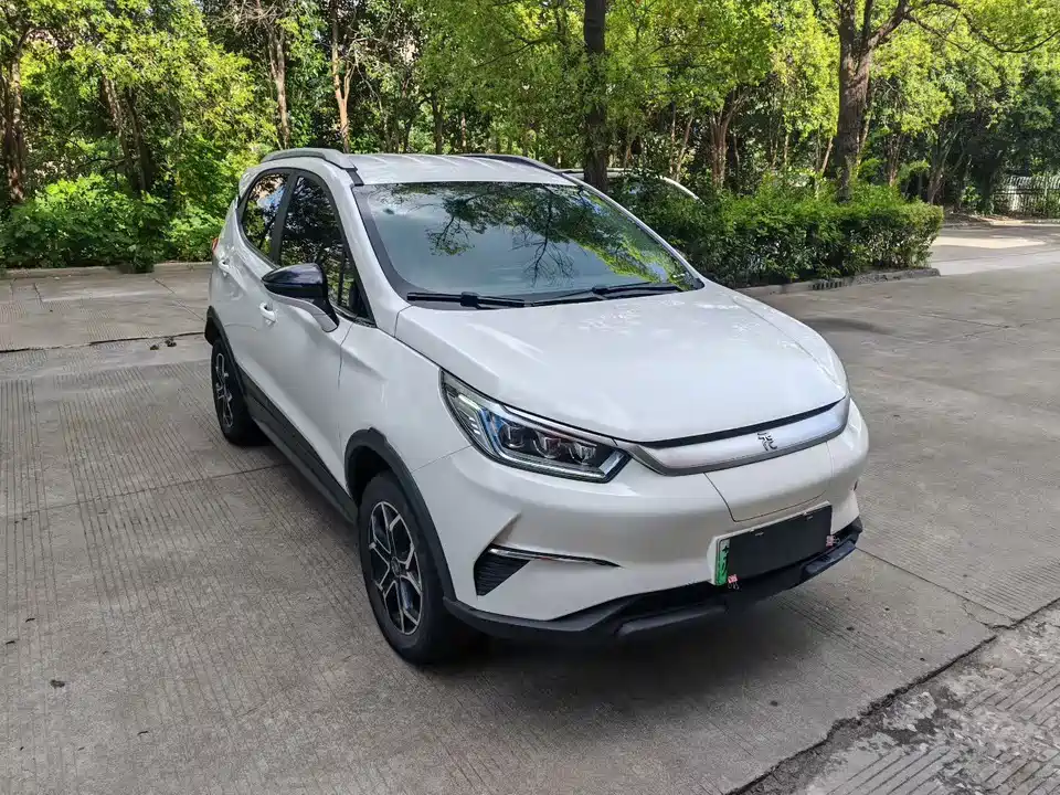BYD Yuan Pro BYD Yuan Pro