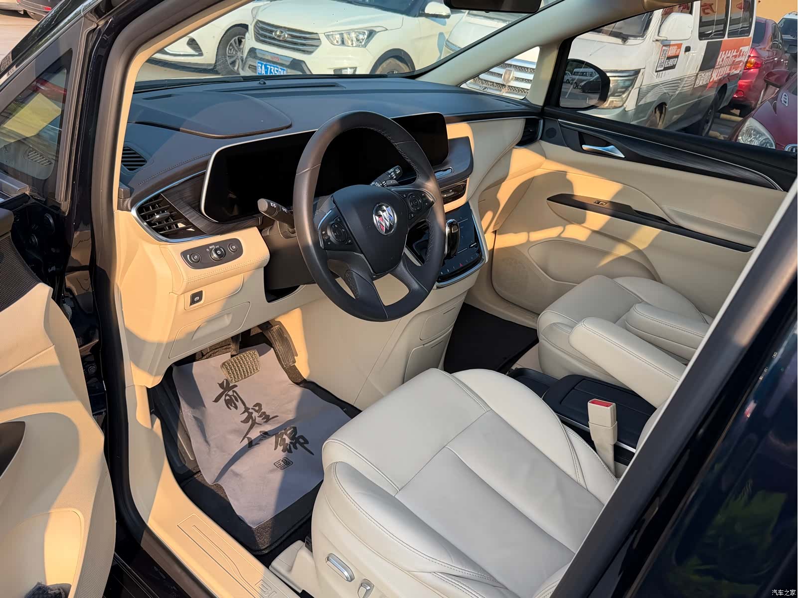 Buick GL8, 2023 9