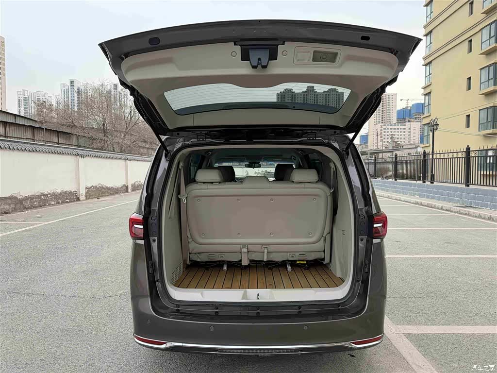 Buick GL8, 2023 14