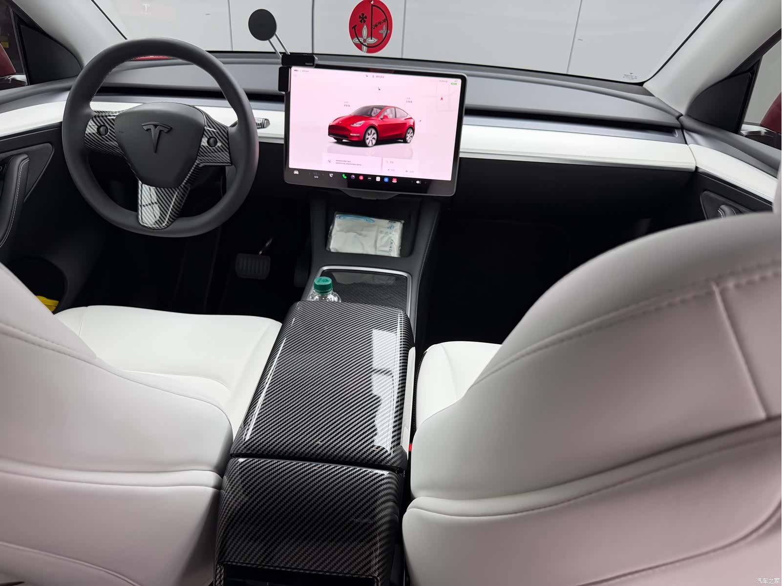 Tesla Model Y, 2023 10