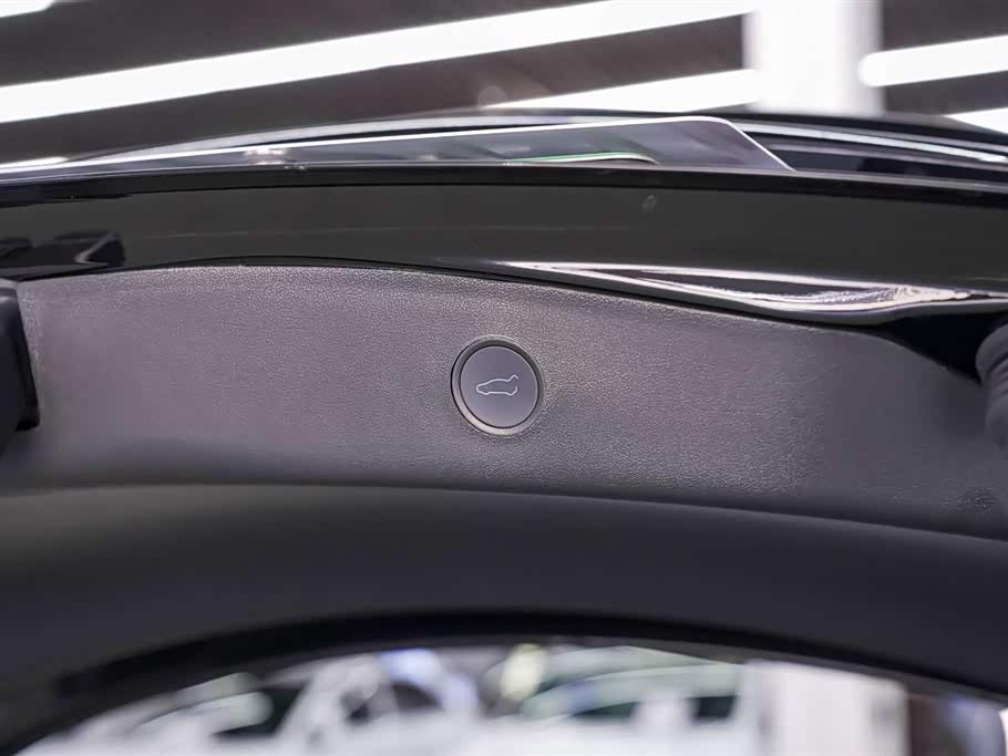 Tesla Model 3 Tesla Model 3