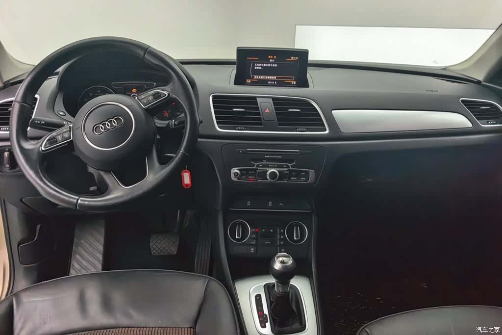 Audi Q3, 2017 12