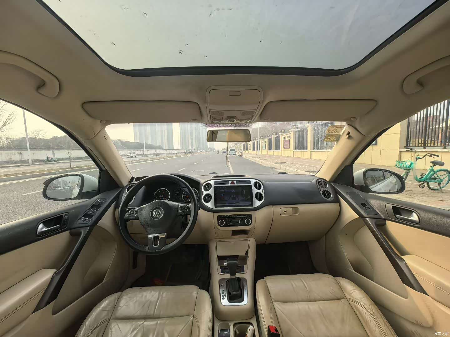 Volkswagen Tiguan, 2011 6