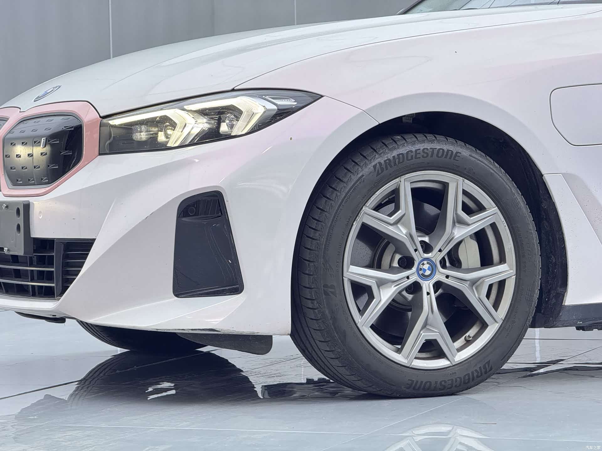 BMW i3, 2024 все фото