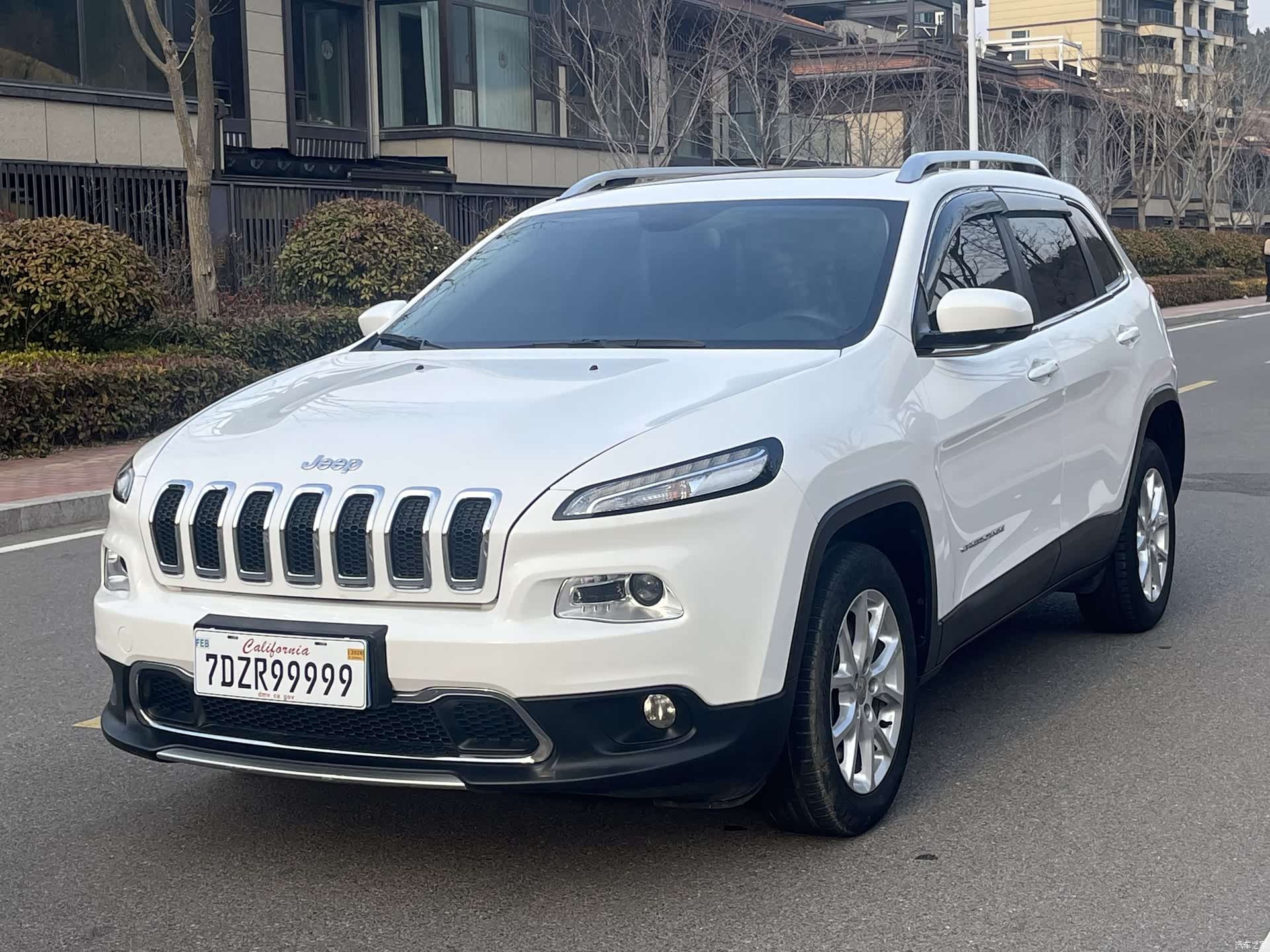 Jeep Cherokee, 2017 1