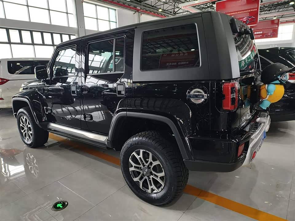 Beijing BJ40