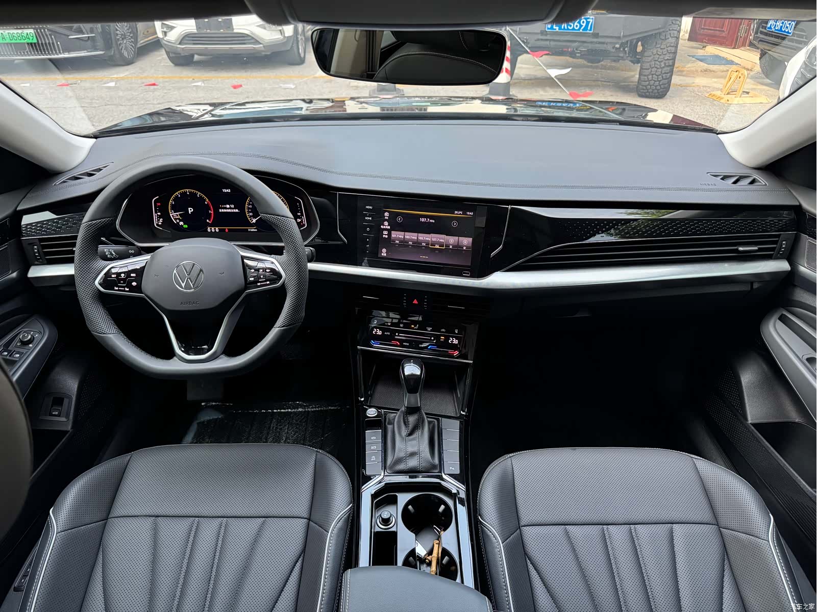 Volkswagen Passat, 2024 7