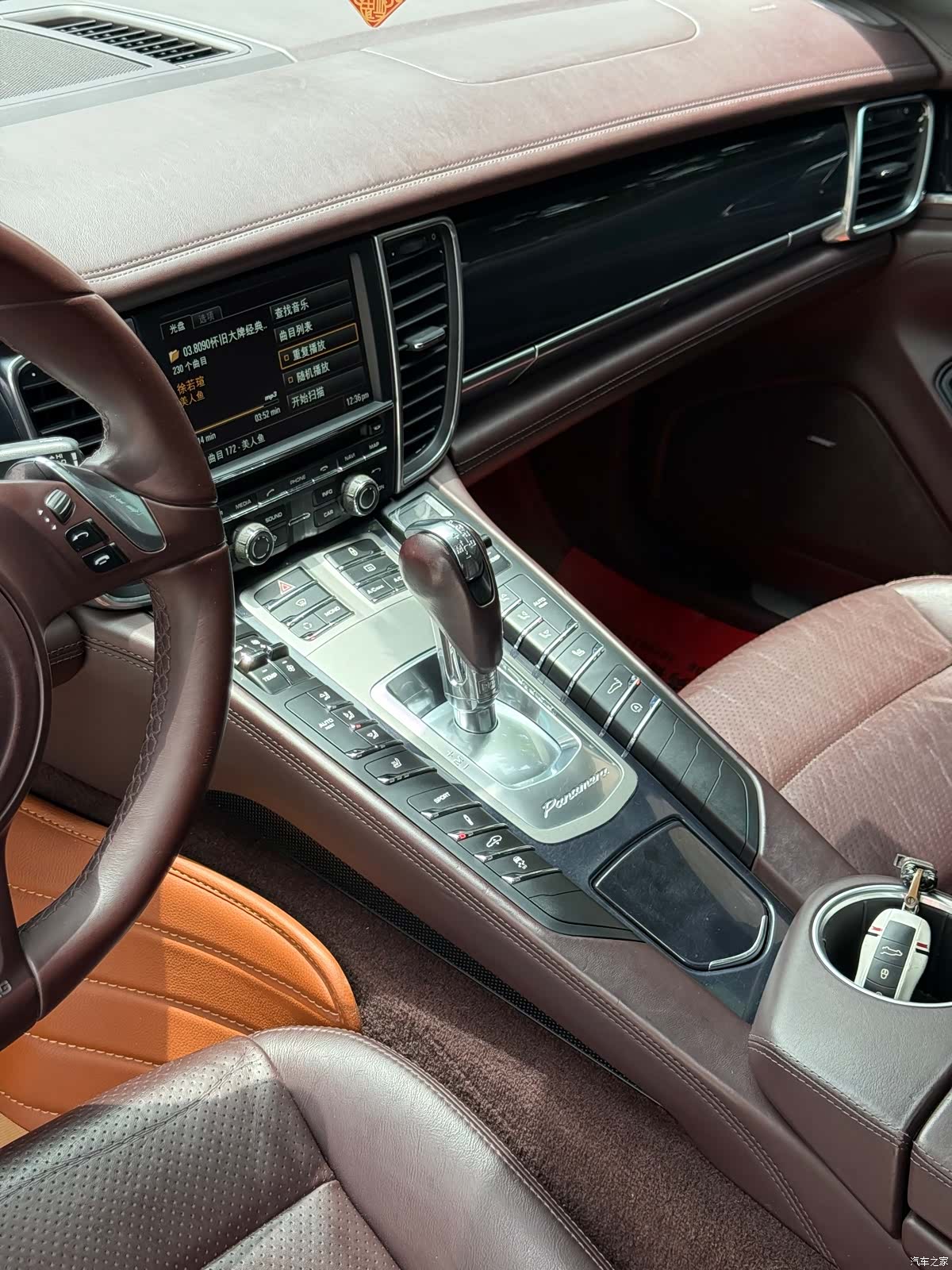 Porsche Panamera, 2012 16