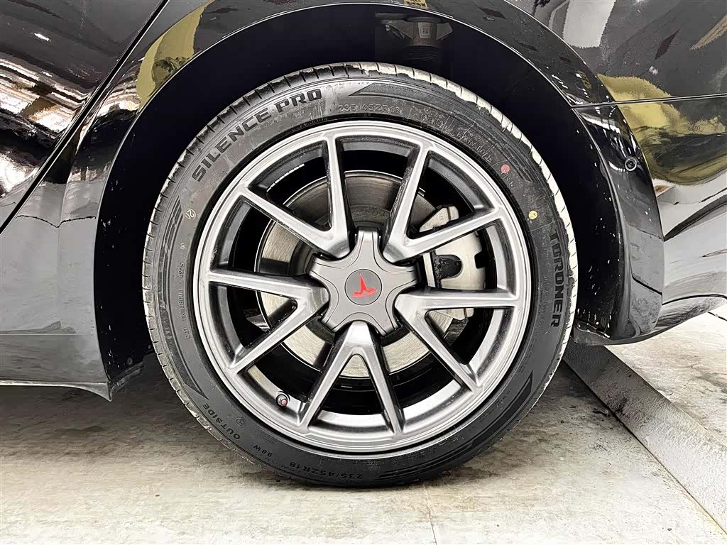 Tesla Model 3, 2021 6