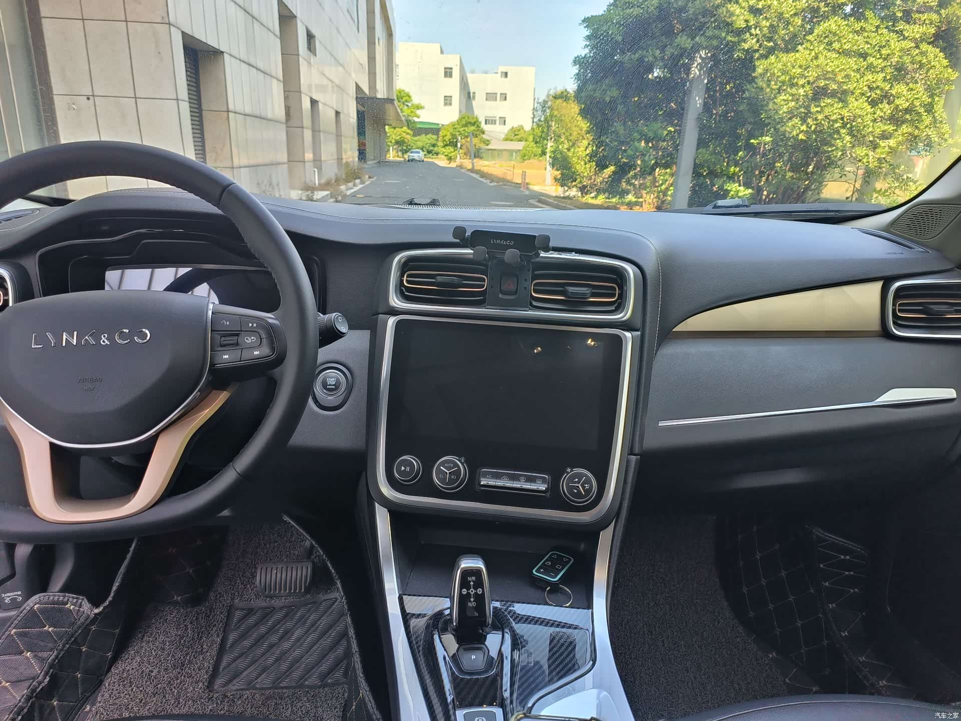 Lynk & Co 01, 2018 6