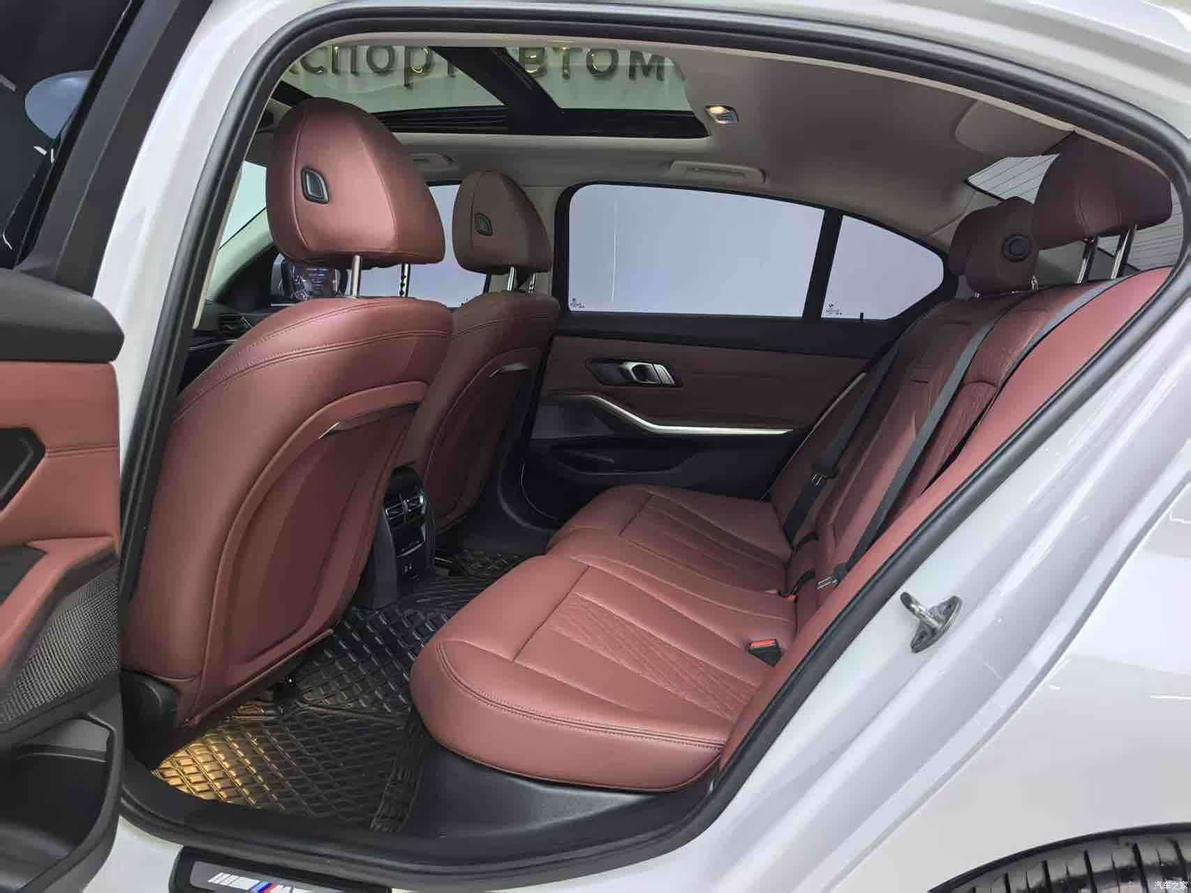 BMW 3 Series, 2023 11