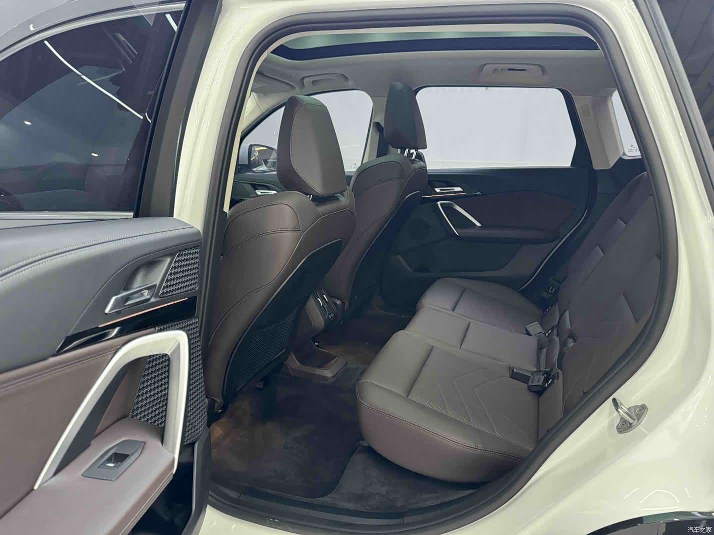 BMW X1, 2024 27
