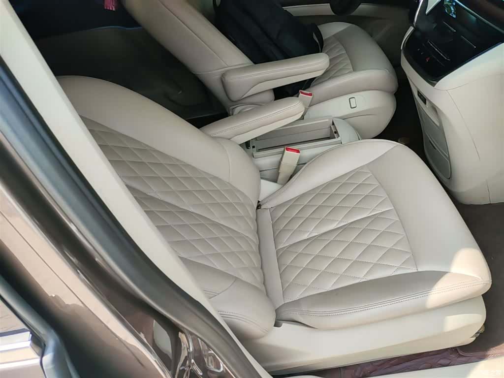 Buick GL8, 2024 25
