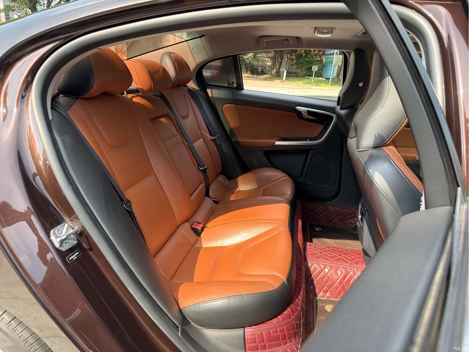Volvo S60, 2018 16