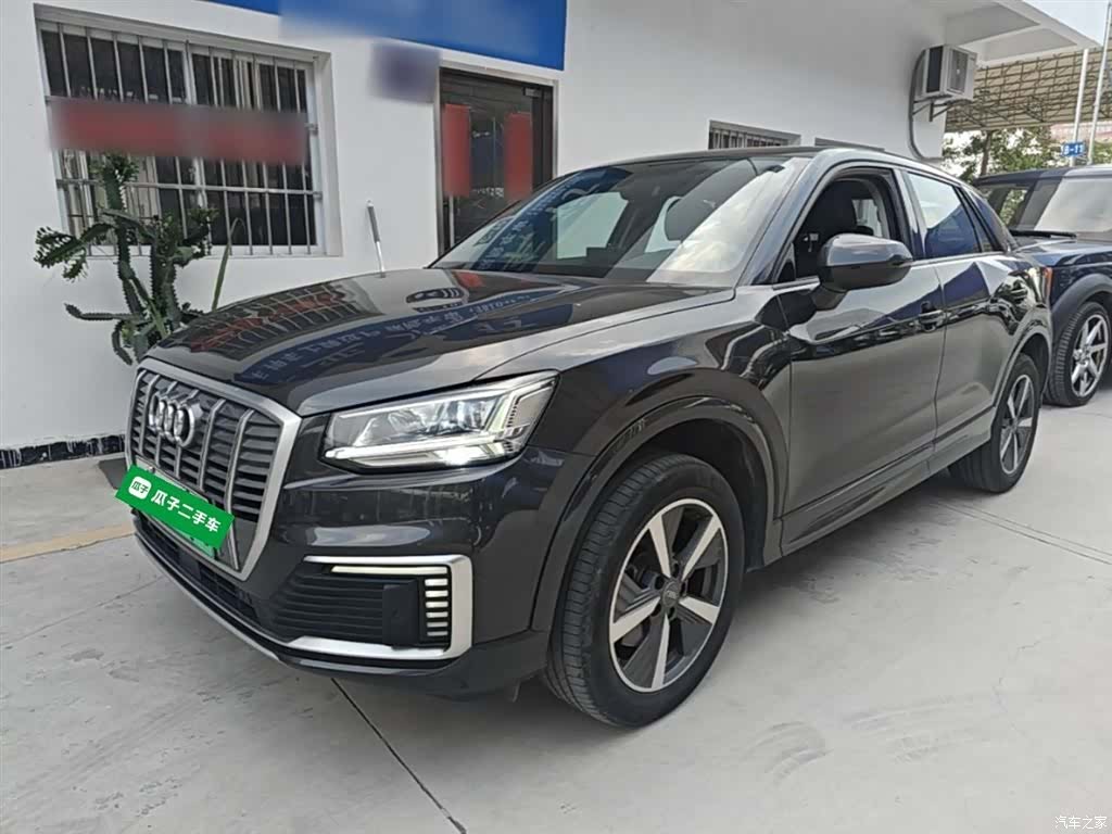Audi e-tron, 2021 1