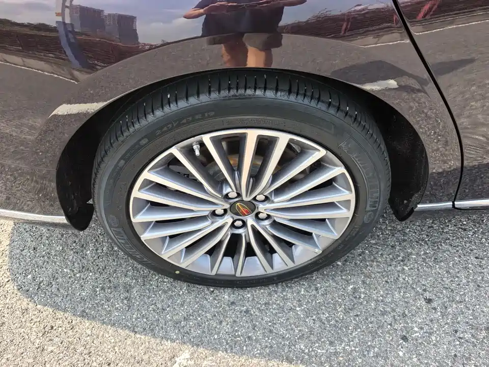 Hongqi H9 Hongqi H9