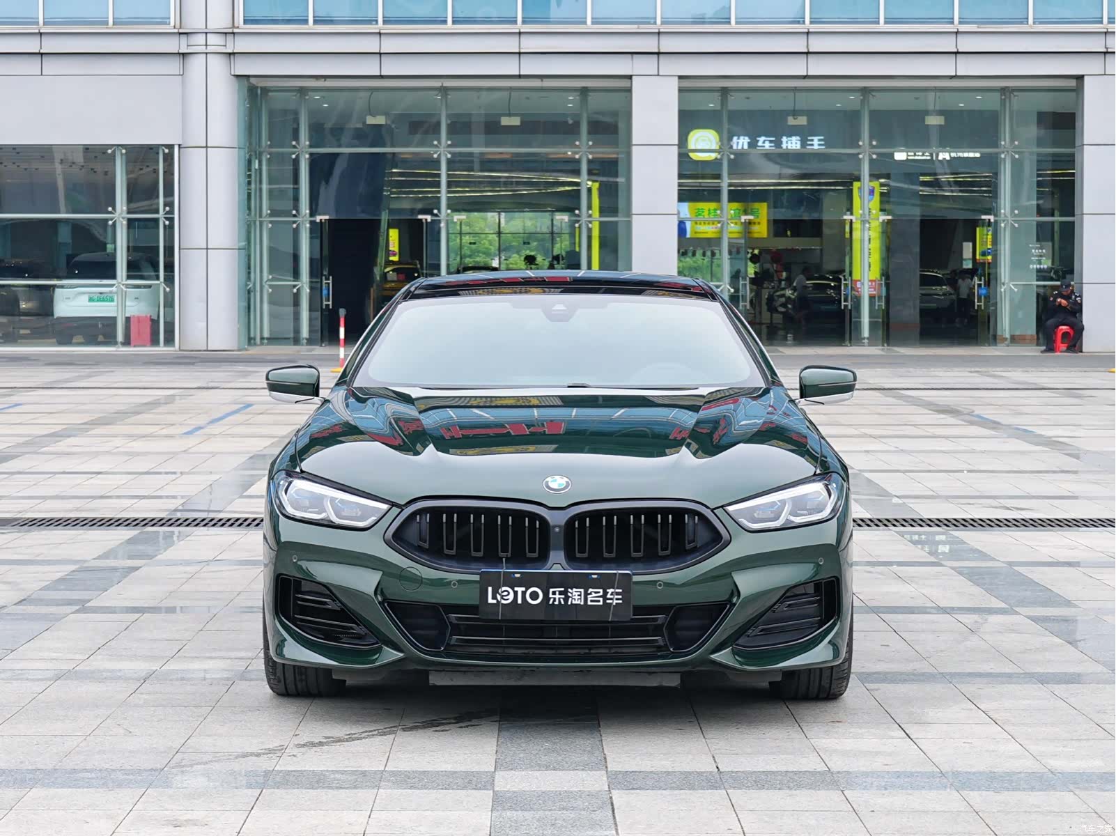 BMW 8 Series, 2023 2