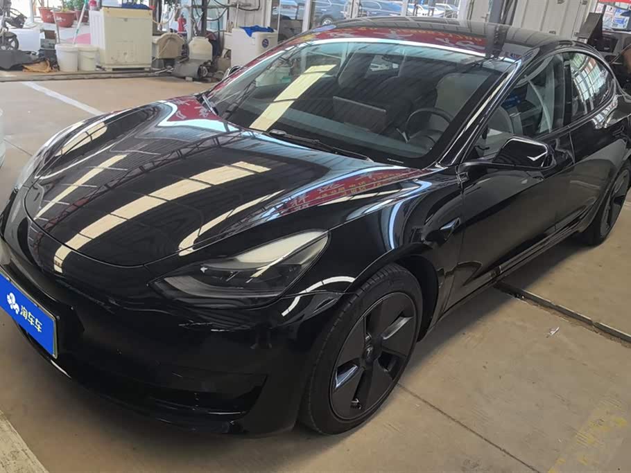Tesla Model 3 Tesla Model 3