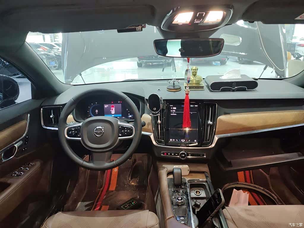 Volvo S90, 2025 10