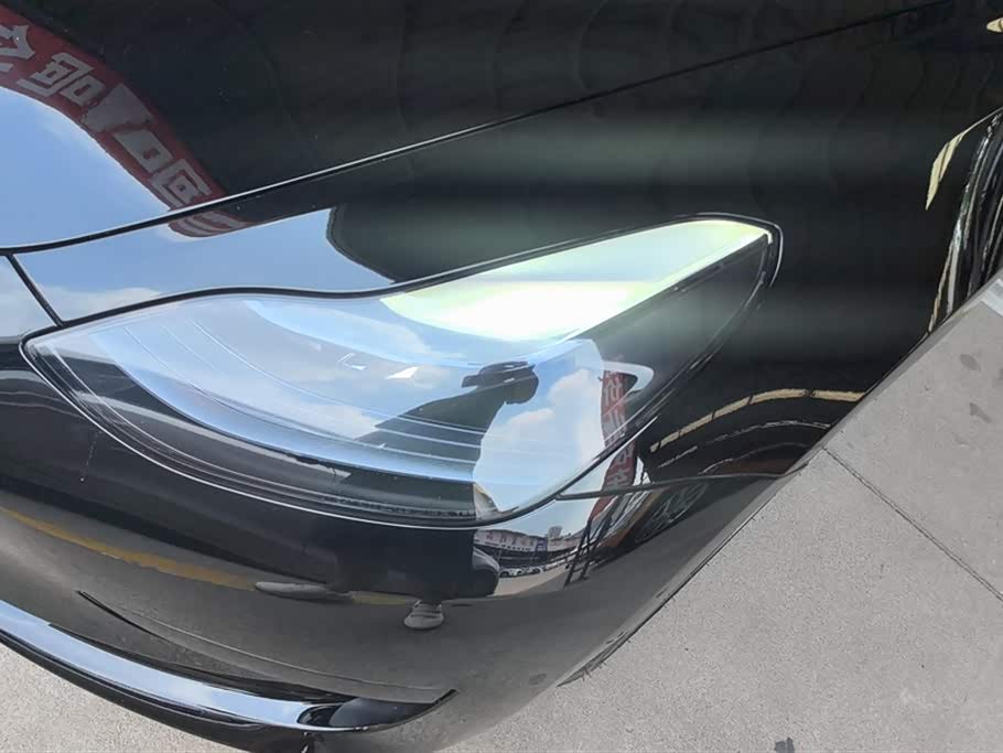 Tesla Model 3 Tesla Model 3