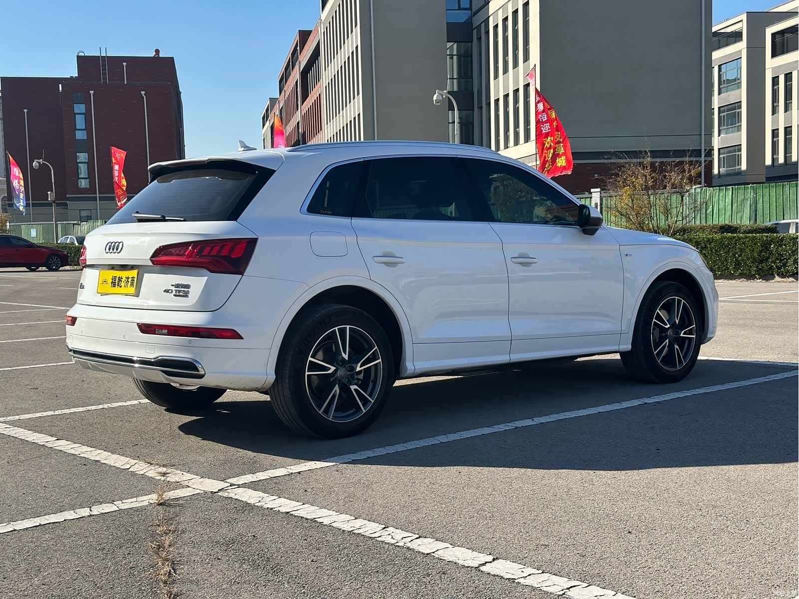 Audi Q5L, 2020 все фото