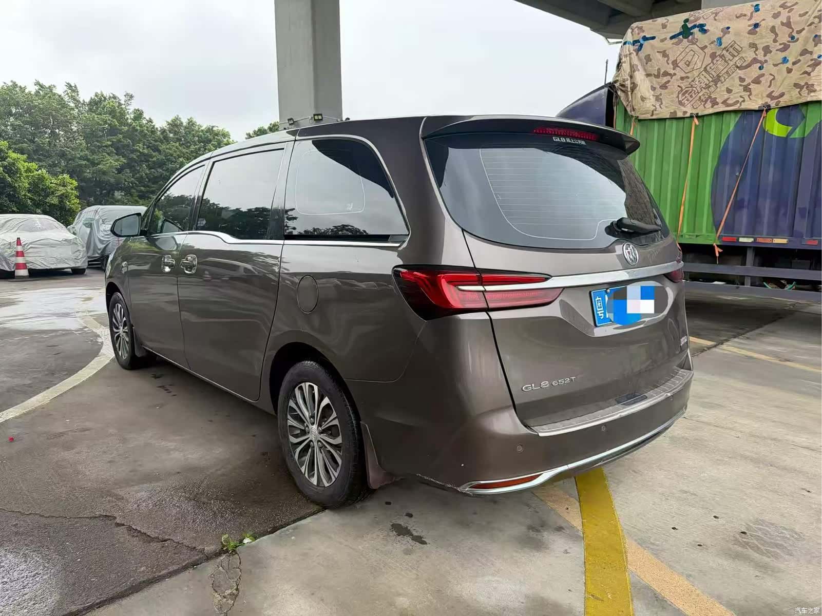 Buick GL8, 2021 все фото