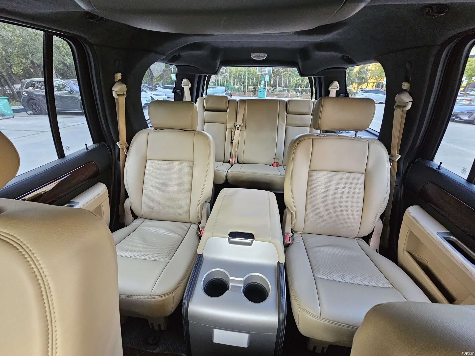 Lincoln Navigator, 2007 26