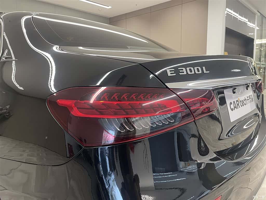 Mercedes-Benz E-Class, 2021 10