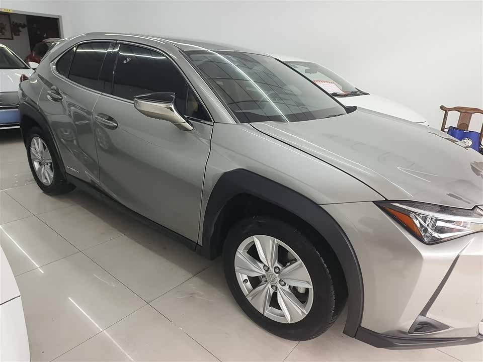 Lexus UX Lexus UX