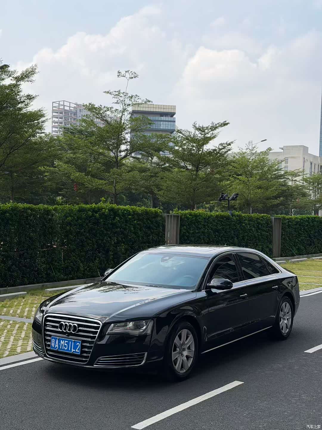 Audi A8L, 2014 1
