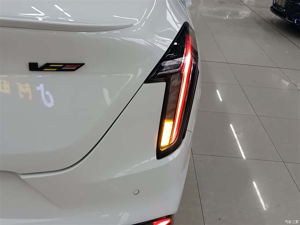 Cadillac CT4, 2022 24