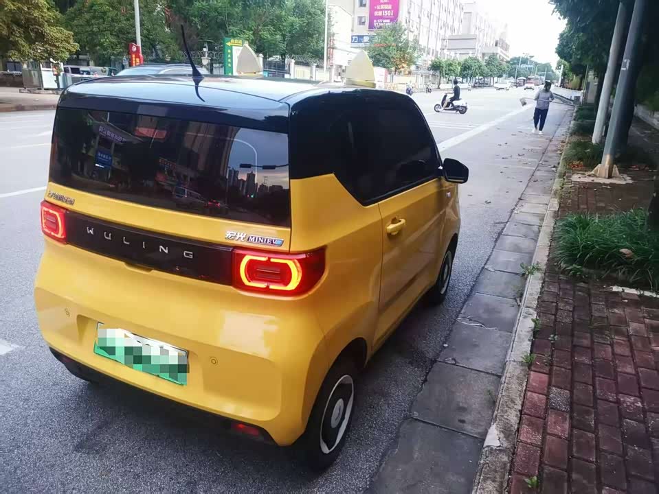 Wuling Hongguang MINIEV Wuling Hongguang MINIEV