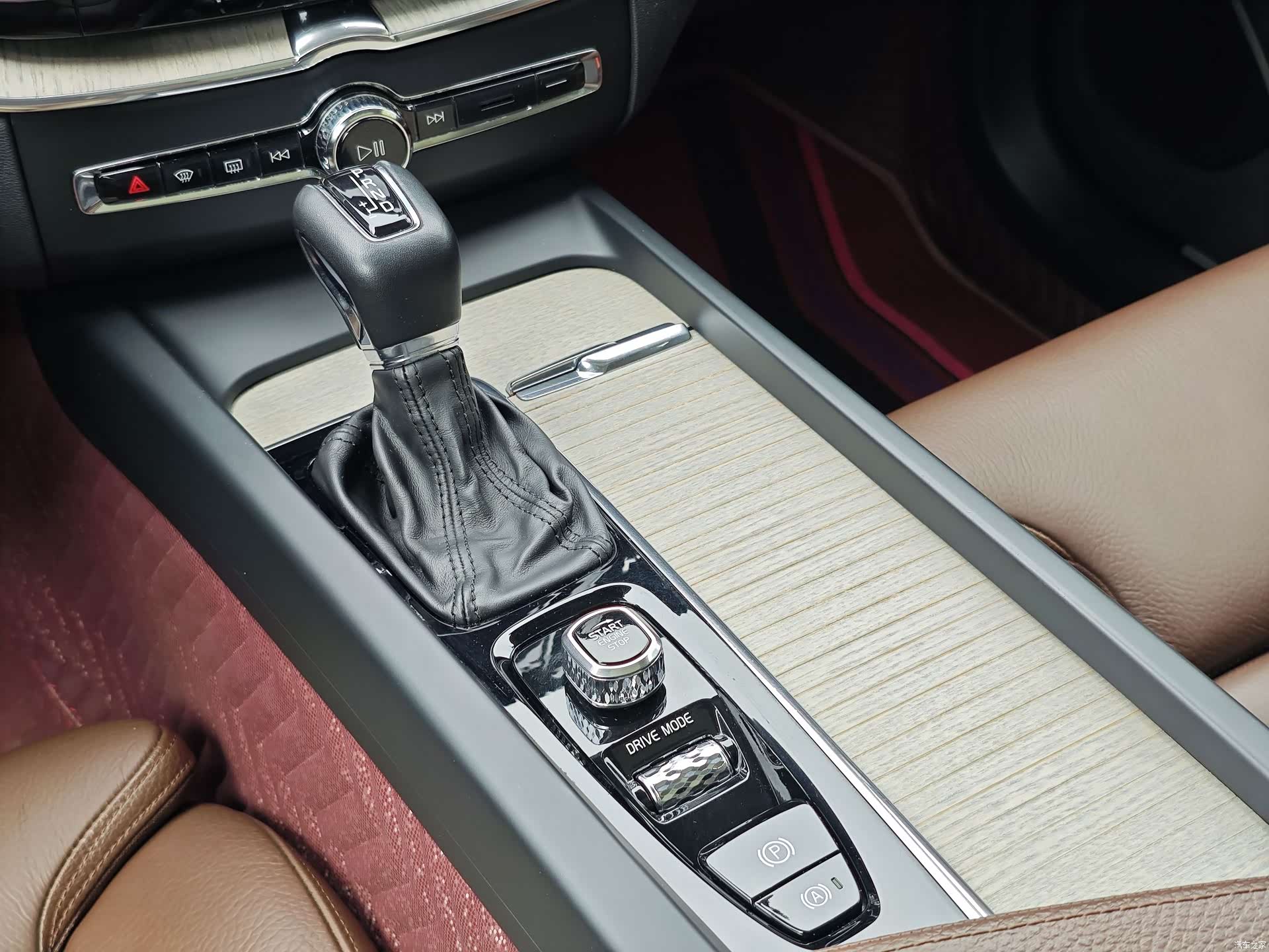 Volvo XC60, 2020 19