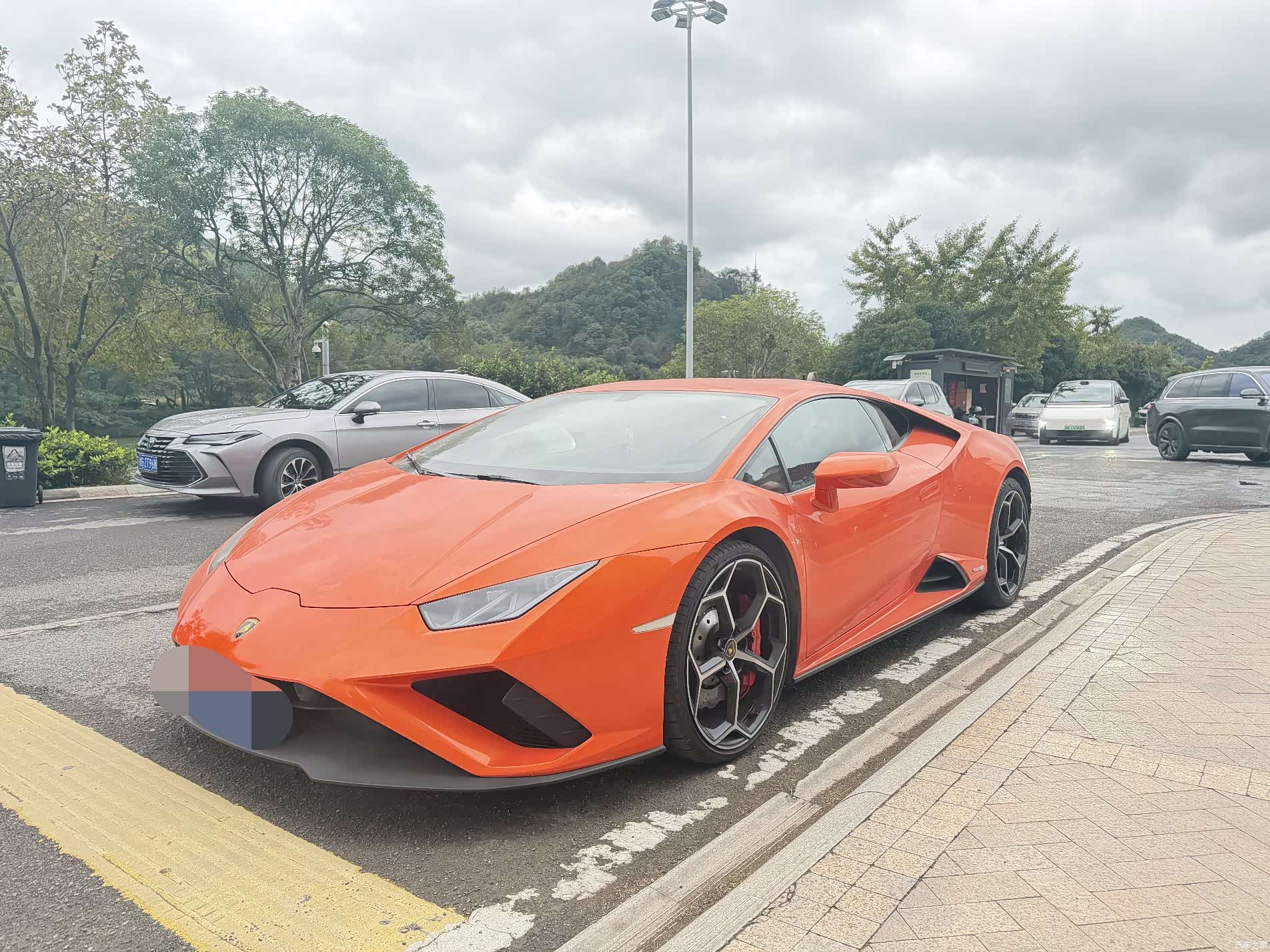 Lamborghini Huracán, 2022 3
