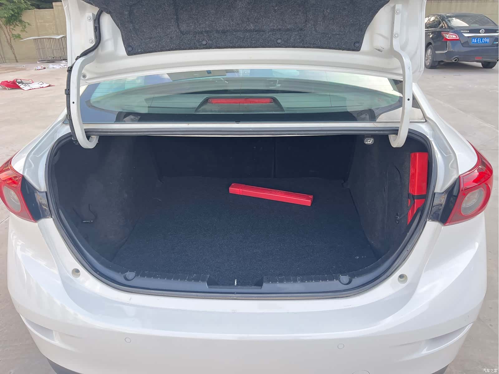 Mazda Mazda3, 2019 10