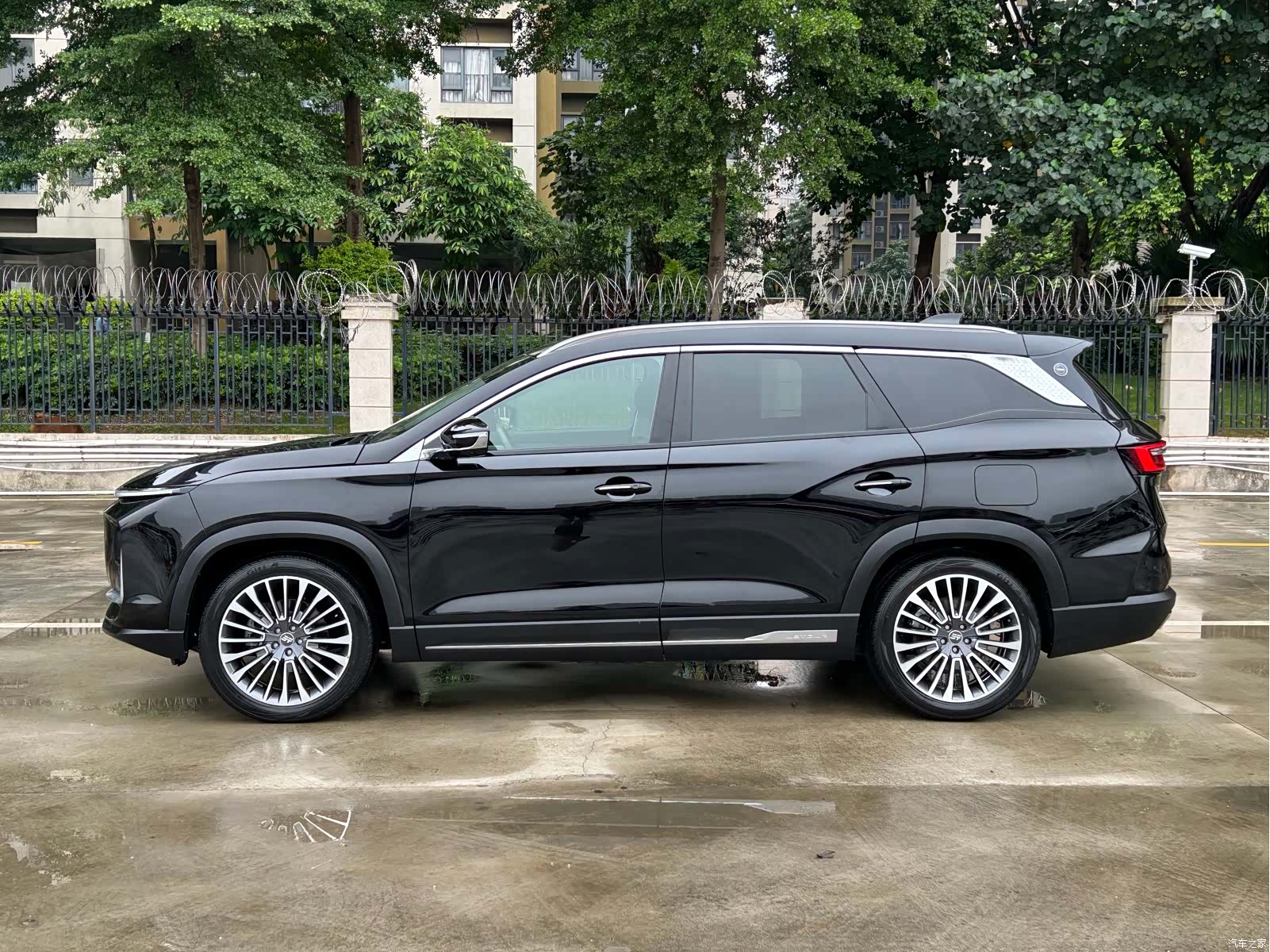 Jetour L7, 2024 3