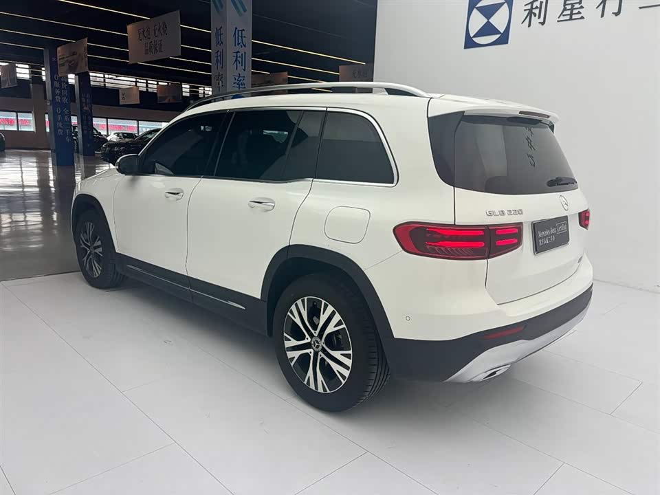 Mercedes-Benz GLB