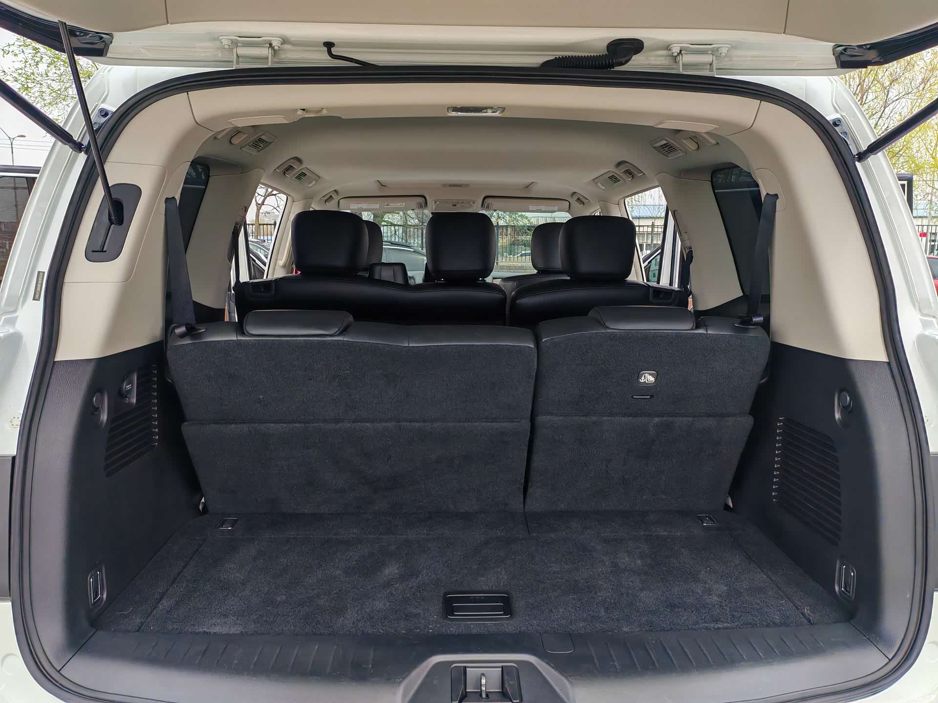 Nissan Patrol, 2023 18