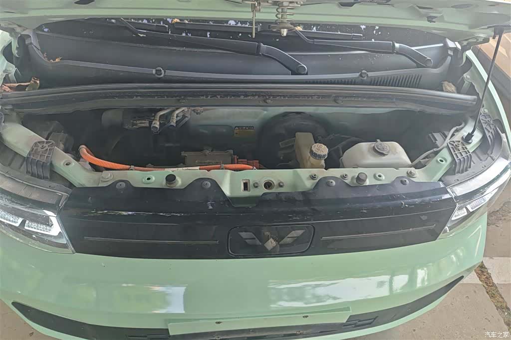 Wuling MINIEV, 2023 10