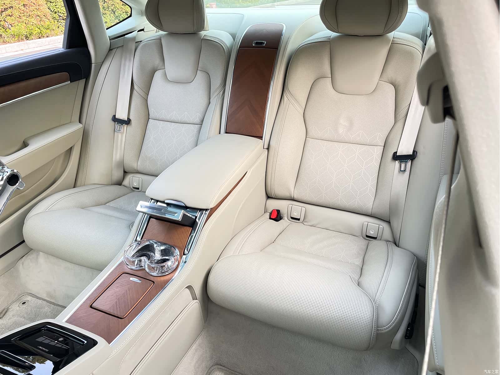 Volvo S90, 2018 16
