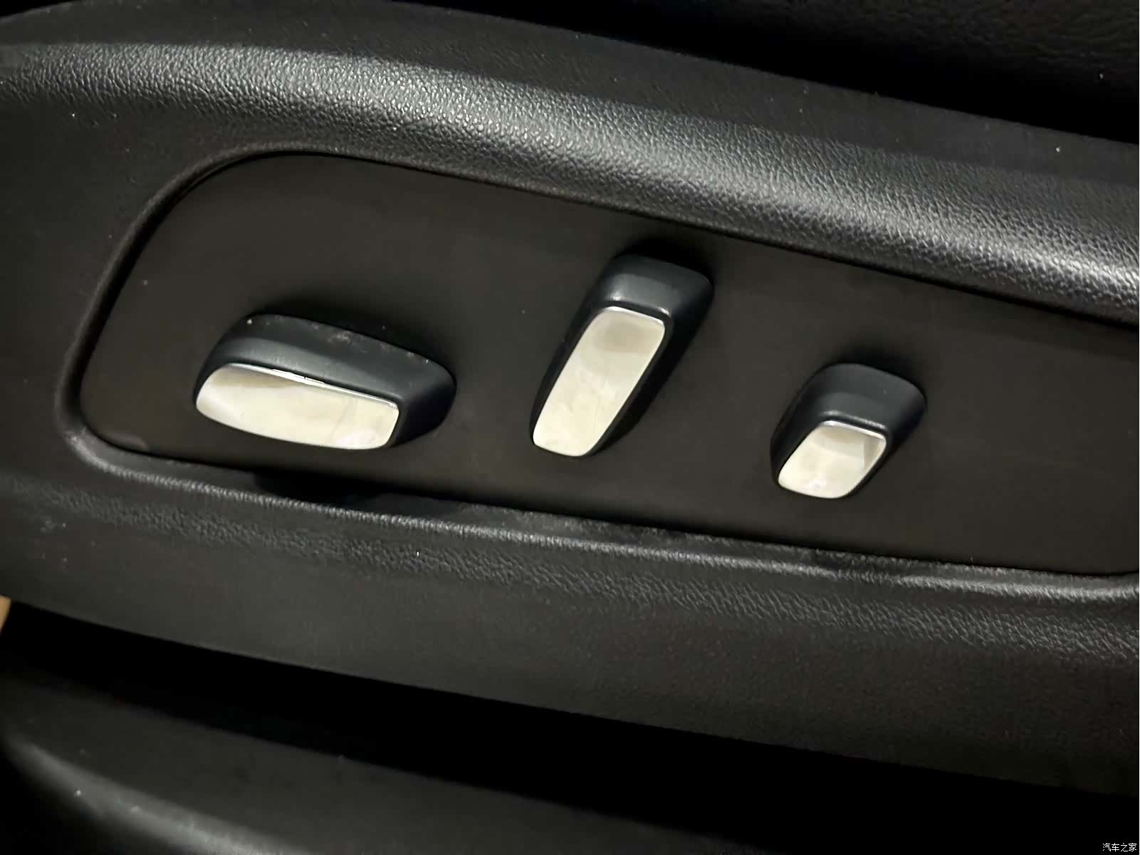 Cadillac XT5, 2020 21