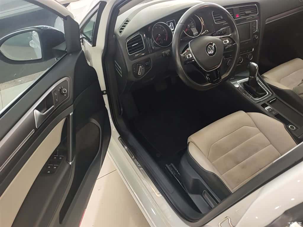 Volkswagen Golf, 2017 16